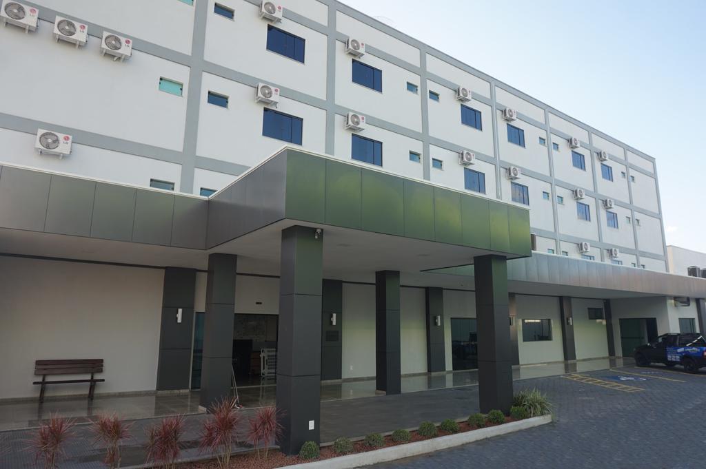 Economy Master Hotel Ji-Parana Exterior photo